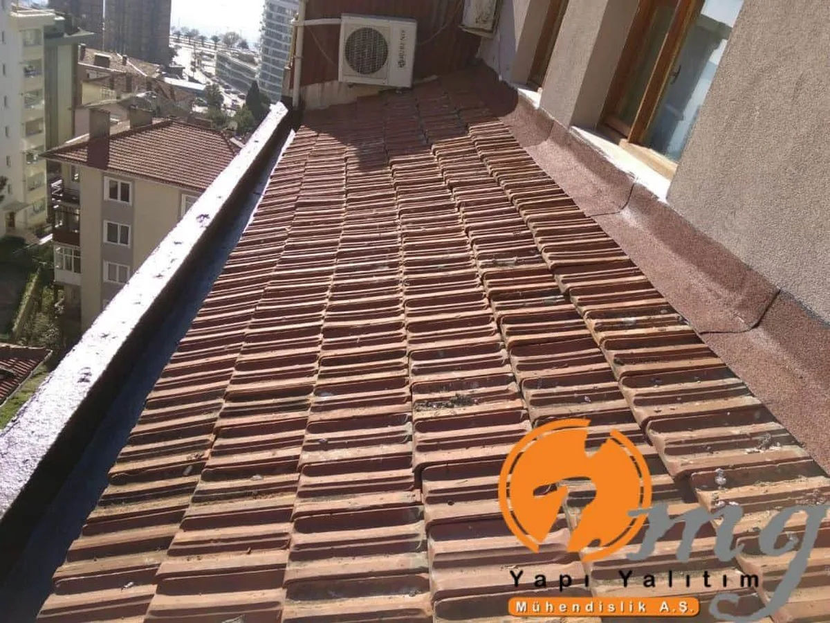 Kartal Demirli Apt. Kiremit Aktarma Su Yalıtımı — fotoğraf 5