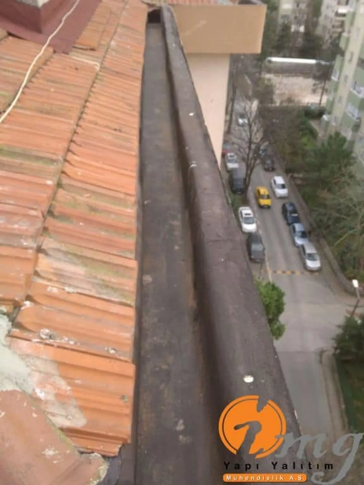 Göztepe Otmarsavcı Apt. Kiremit Aktarma Su Yalıtımı — fotoğraf 10
