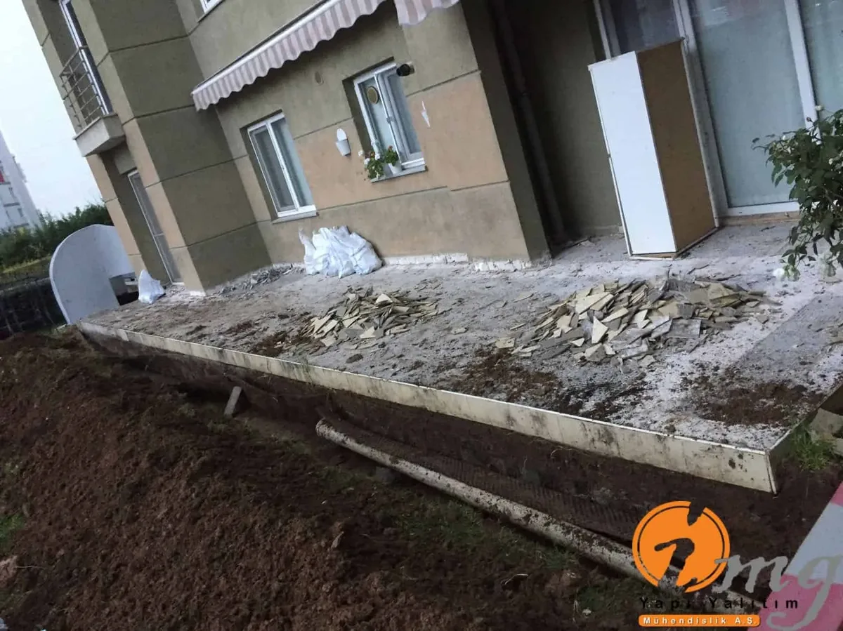 Pendik Dumankaya Sitesi Perde ve Fayans Üstü Su Yalıtımı — fotoğraf 3
