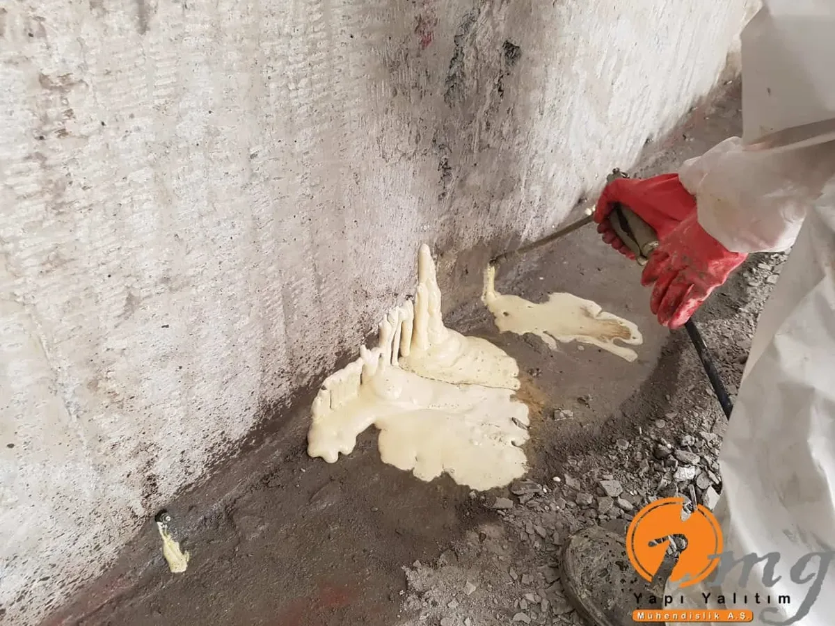 Eyüp Bodrum Kat Kristalize ve Poliüretan Enjeksiyon Su Yalıtımı — fotoğraf 5