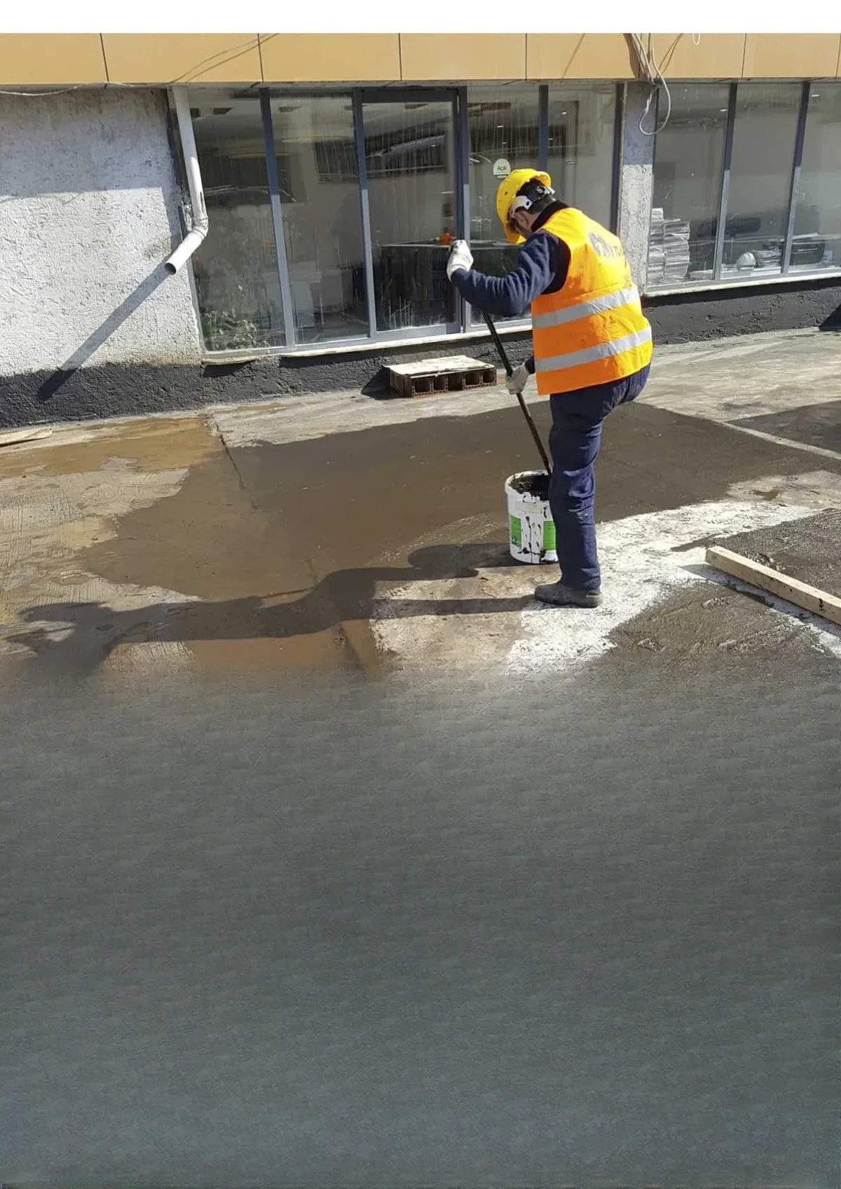 Küçükçekmece Nasel Tekstil Otopark Üstü Su Yalıtımı — fotoğraf 4