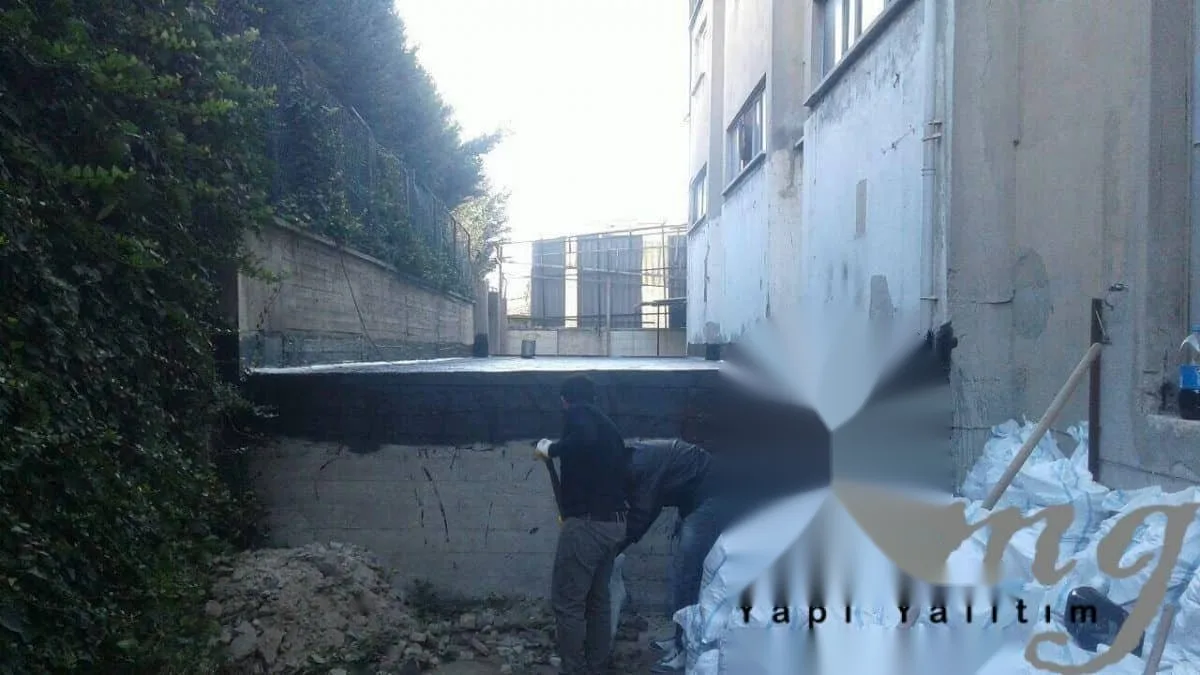 Güneşli Teras UV Dayanımlı Bitüm Esaslı Su Yalıtımı — fotoğraf 7