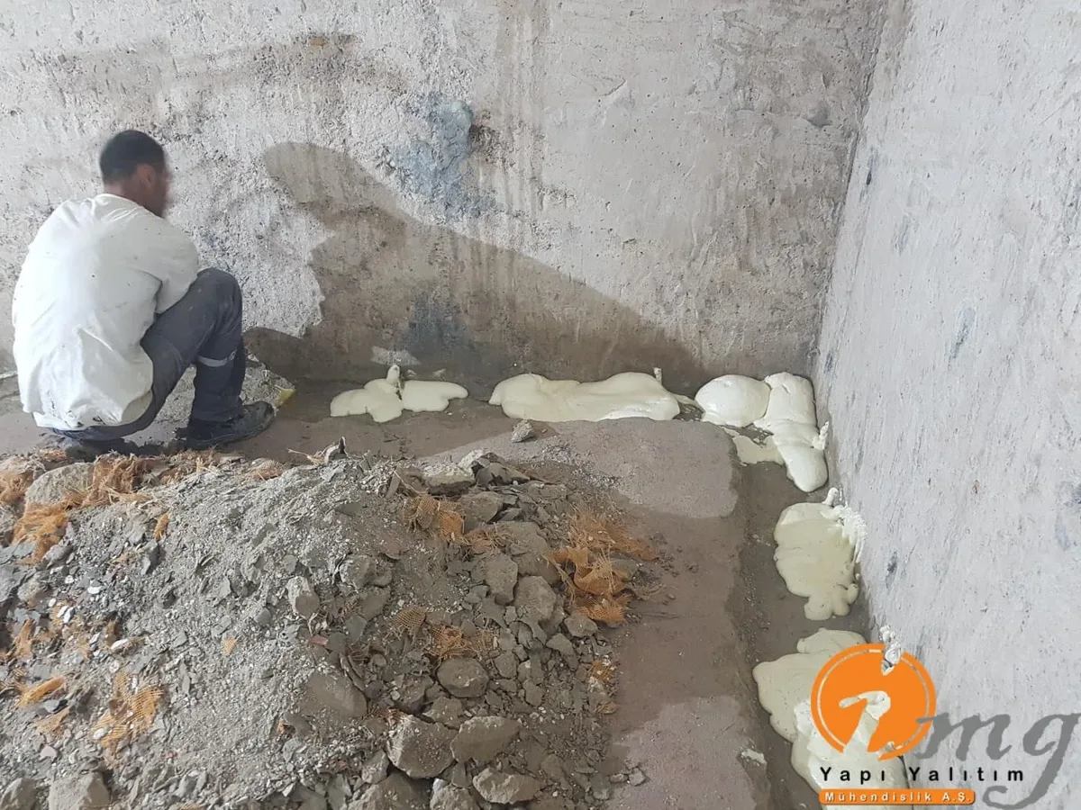 Maltepe Site Otopark Poliüretan Enjeksiyon ve Negatif Kristalize Su Yalıtımı — fotoğraf 2