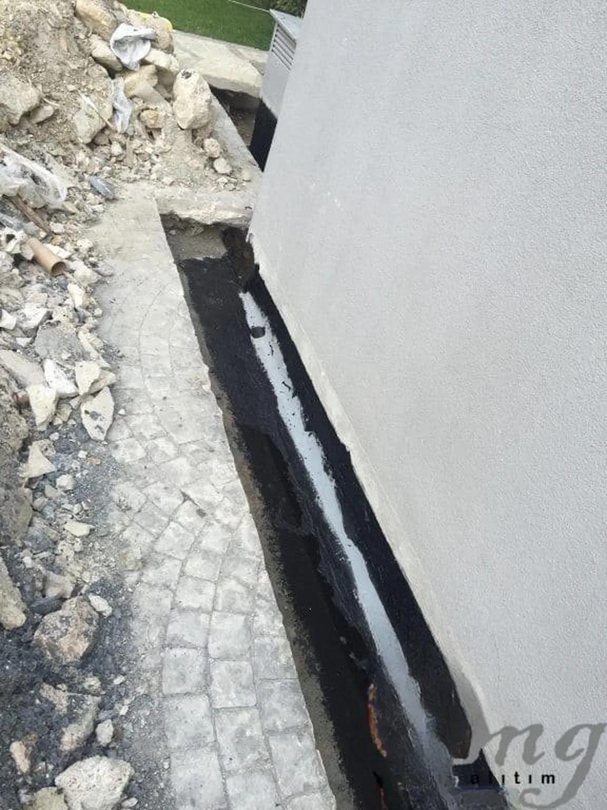 Bostancı Mimoza Apt. Dilatasyon Su Yalıtımı — fotoğraf 4
