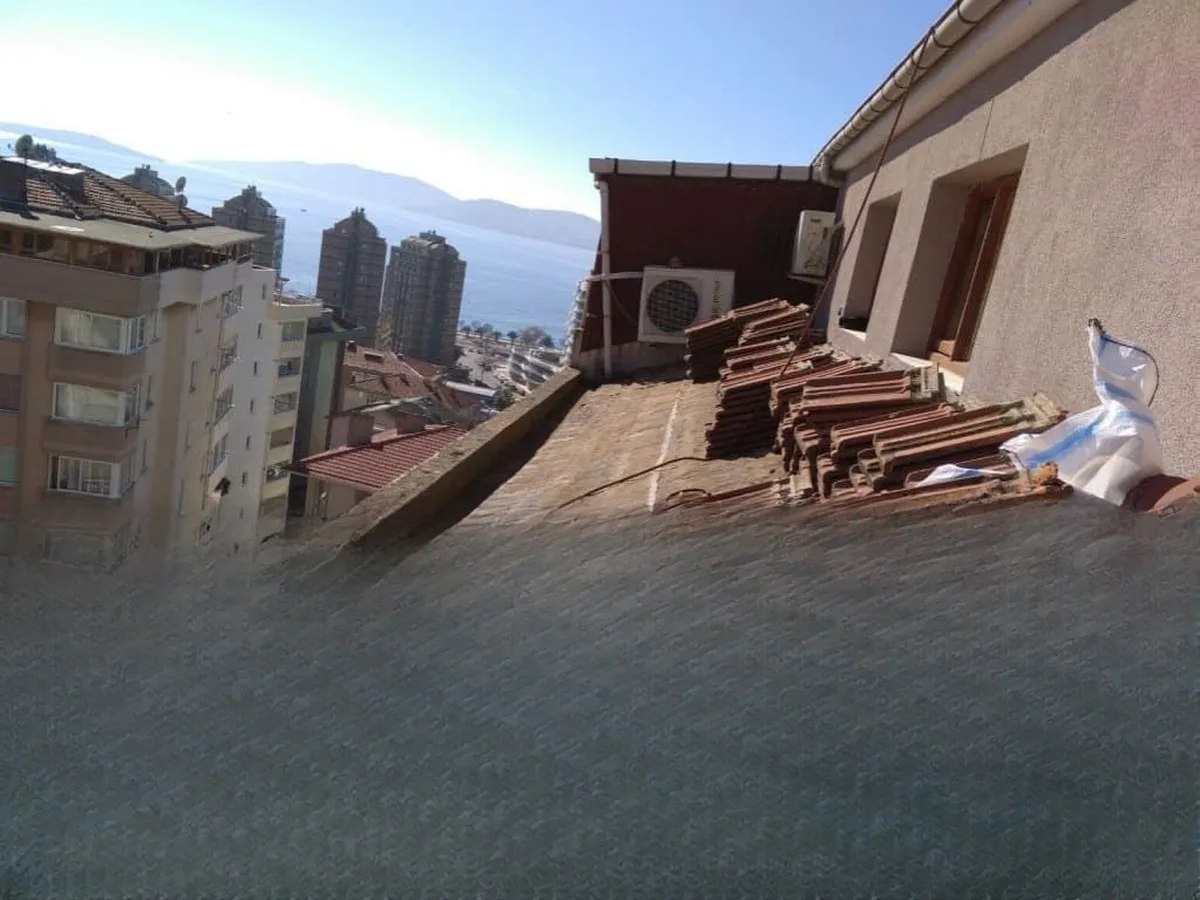 Kartal Demirli Apt. Kiremit Aktarma Su Yalıtımı — fotoğraf 9