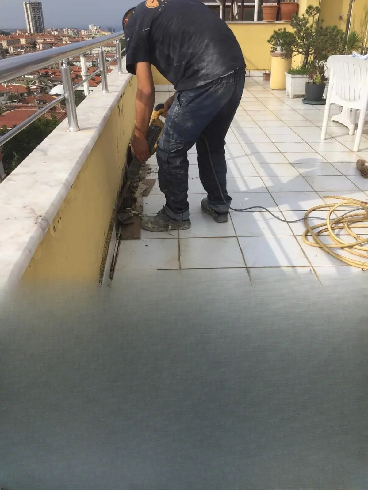 Acıbadem Teras Fayans Üzeri Su Yalıtımı — fotoğraf 2