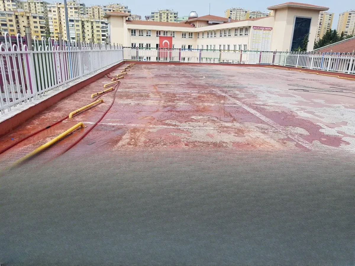 Başakşehir Çınar Koleji Zemin,Balkon ve Teras Su Yalıtımı — fotoğraf 10