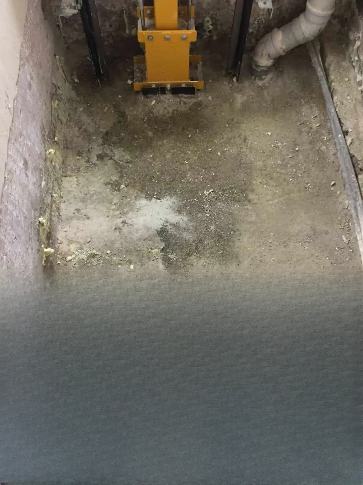 Çekmeköy Villa Asansör Kuyusu Su Yalıtımı — fotoğraf 3