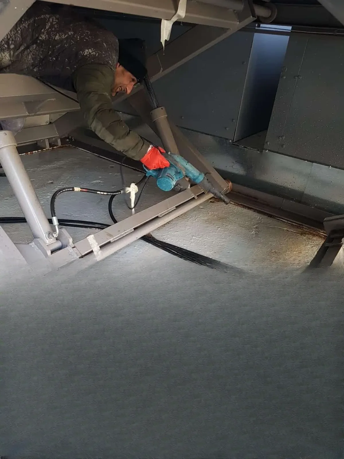 Tuzla İş Bankası Veri Merkezi Teras Su Yalıtımı — fotoğraf 3