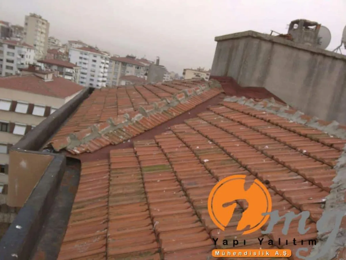 Göztepe Otmarsavcı Apt. Kiremit Aktarma Su Yalıtımı — fotoğraf 8