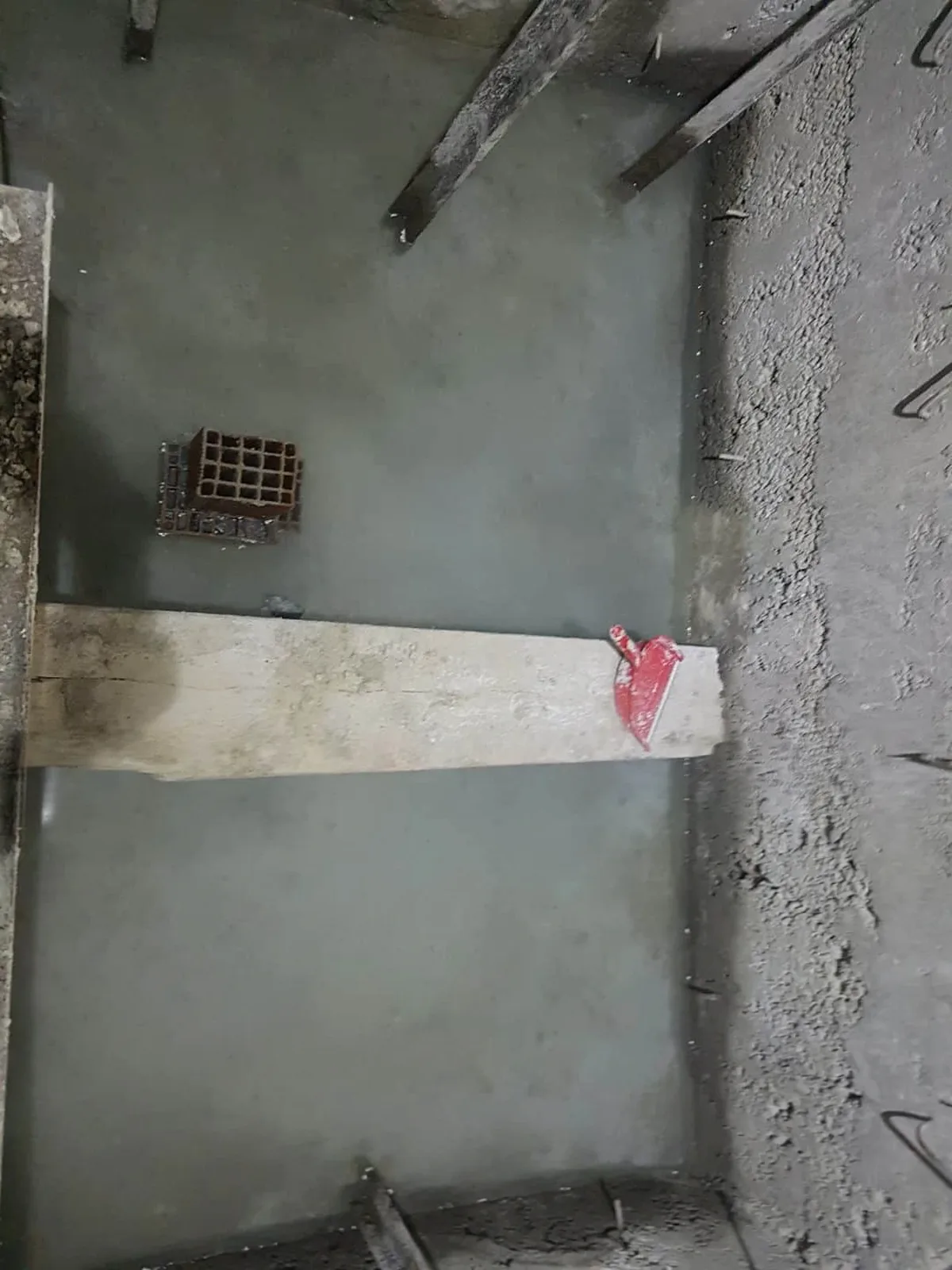 Tuzla Su Deposu Su Yalıtımı — fotoğraf 3