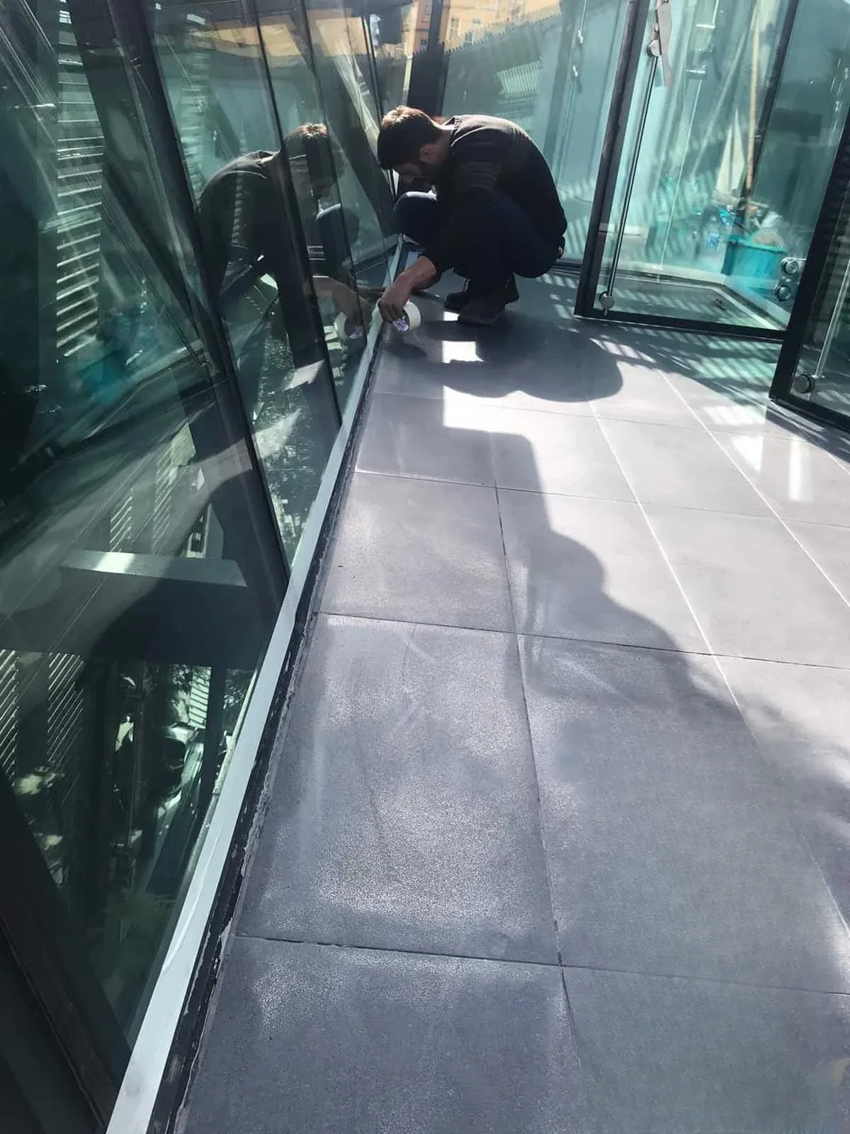 Galata Balkon Fayans Üzeri Şeffaf Su Yalıtımı — fotoğraf 3