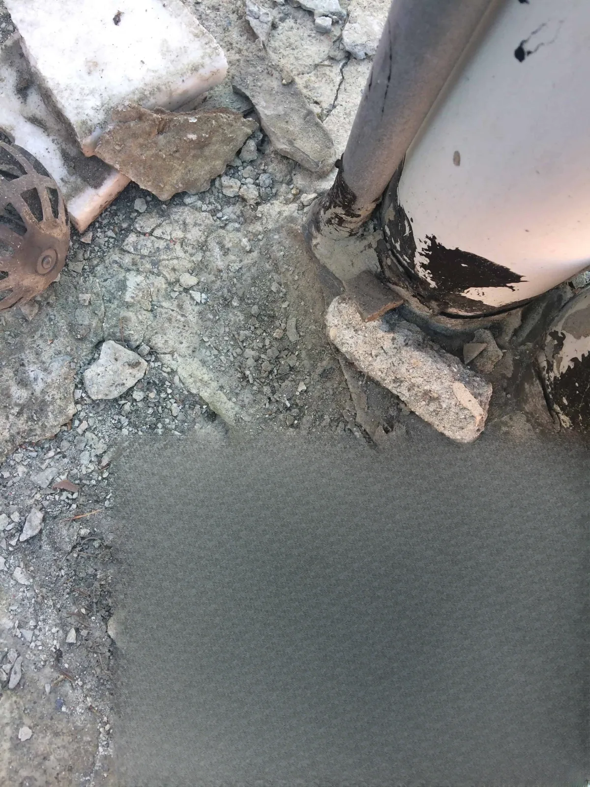 Maşukiye Balkon Pvc Membran ve Fayans Üzeri Şeffaf Su Yalıtımı — fotoğraf 4