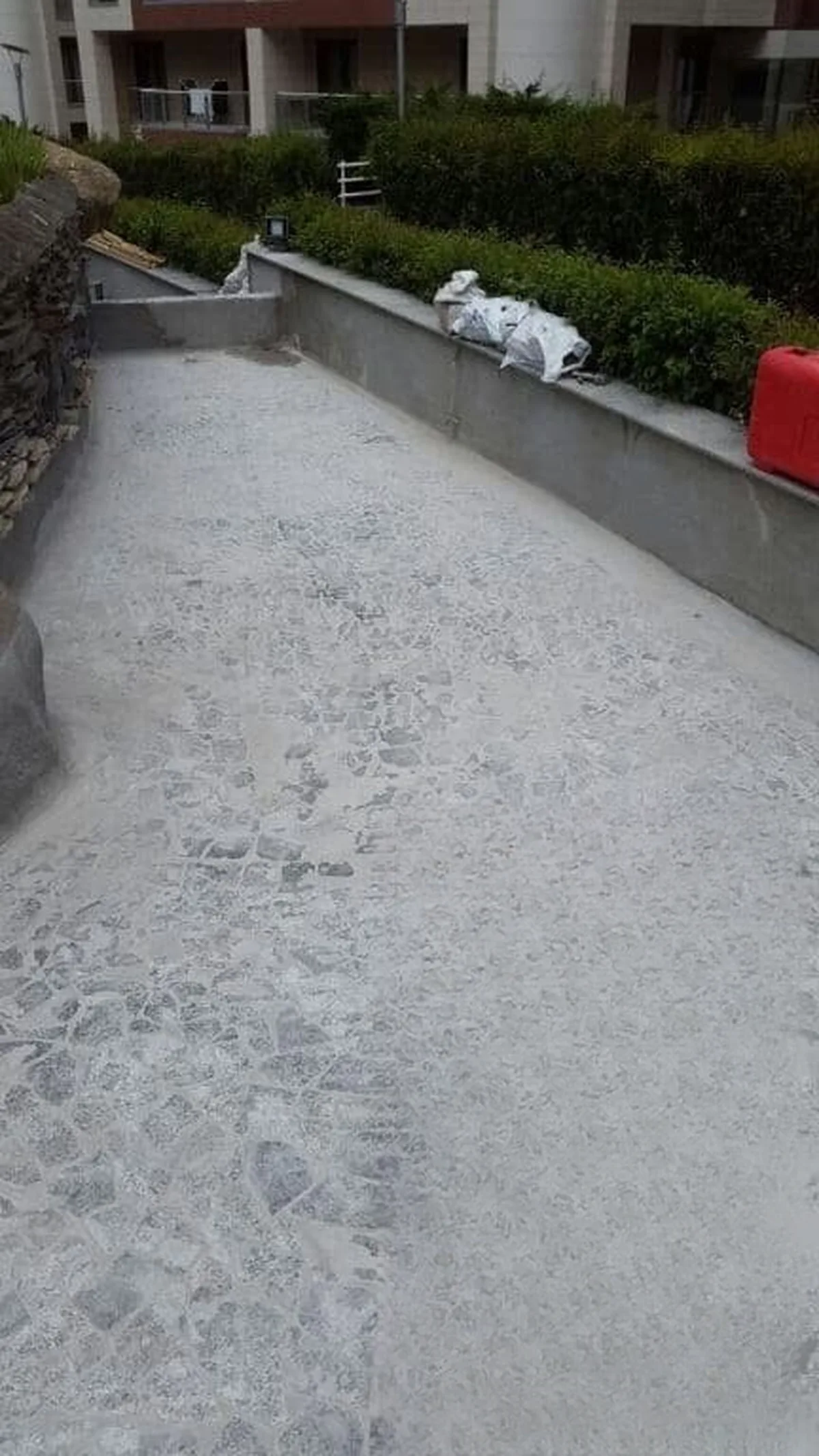 Almonhill Sitesi Süs Havuzu Su Yalıtımı — fotoğraf 4