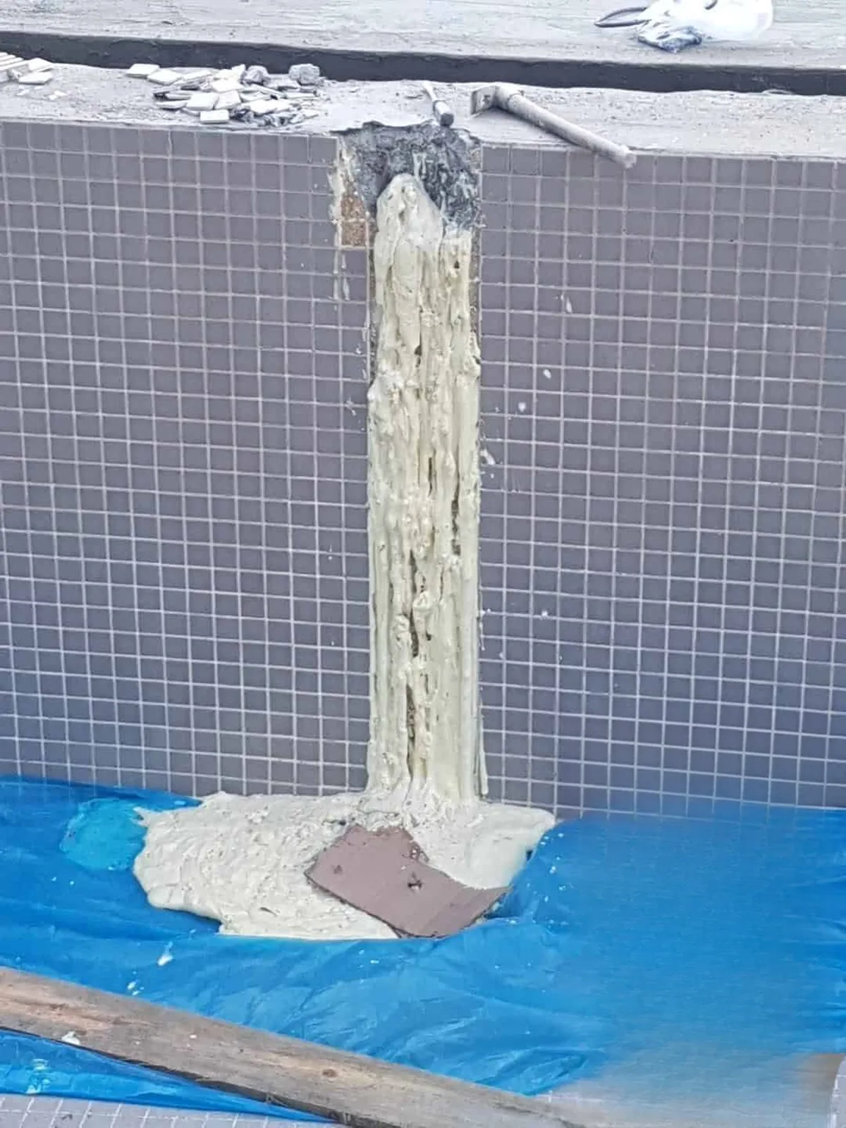 Acarkent DNZ Havuz Enjeksiyon Su Yalıtımı — fotoğraf 3