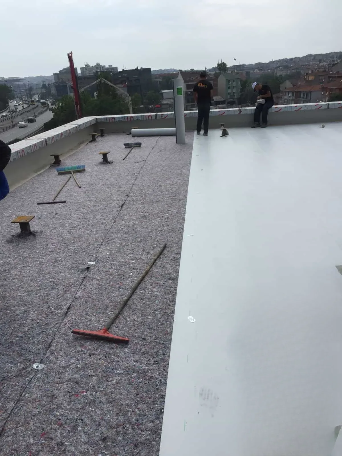 Kadıköy Keleşoğlu Holding Teras Sürme Su Yalıtımı ve Tpo Uygulaması — fotoğraf 2