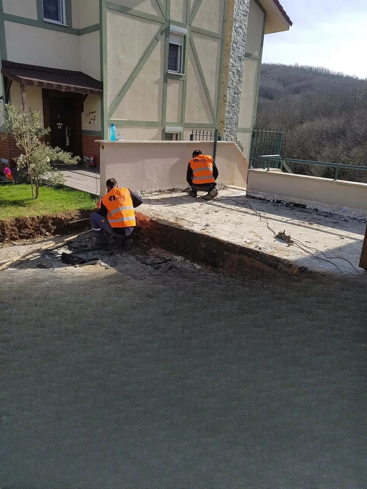 Zekeriyaköy Teras ve Otopark Üstü Su Yalıtımı — fotoğraf 4