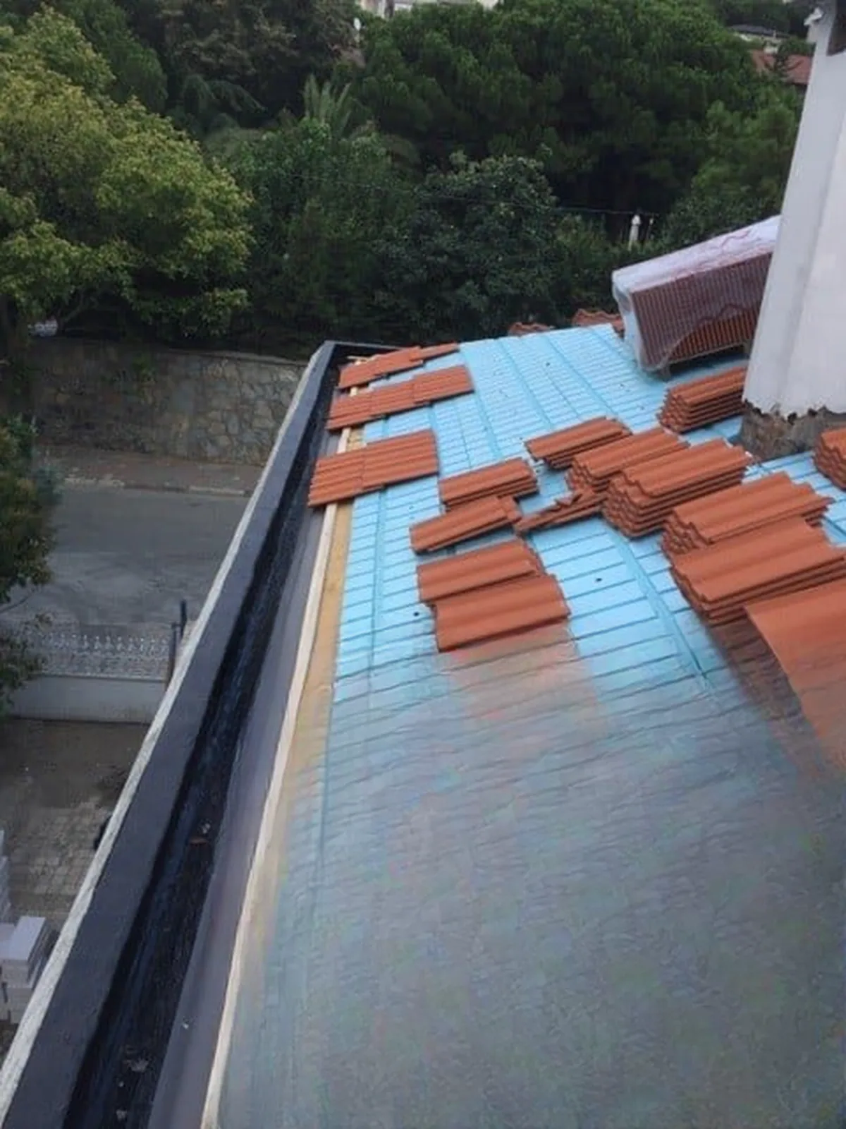 Dragos Villa Çatı Yapımı Su Yalıtımı — fotoğraf 3