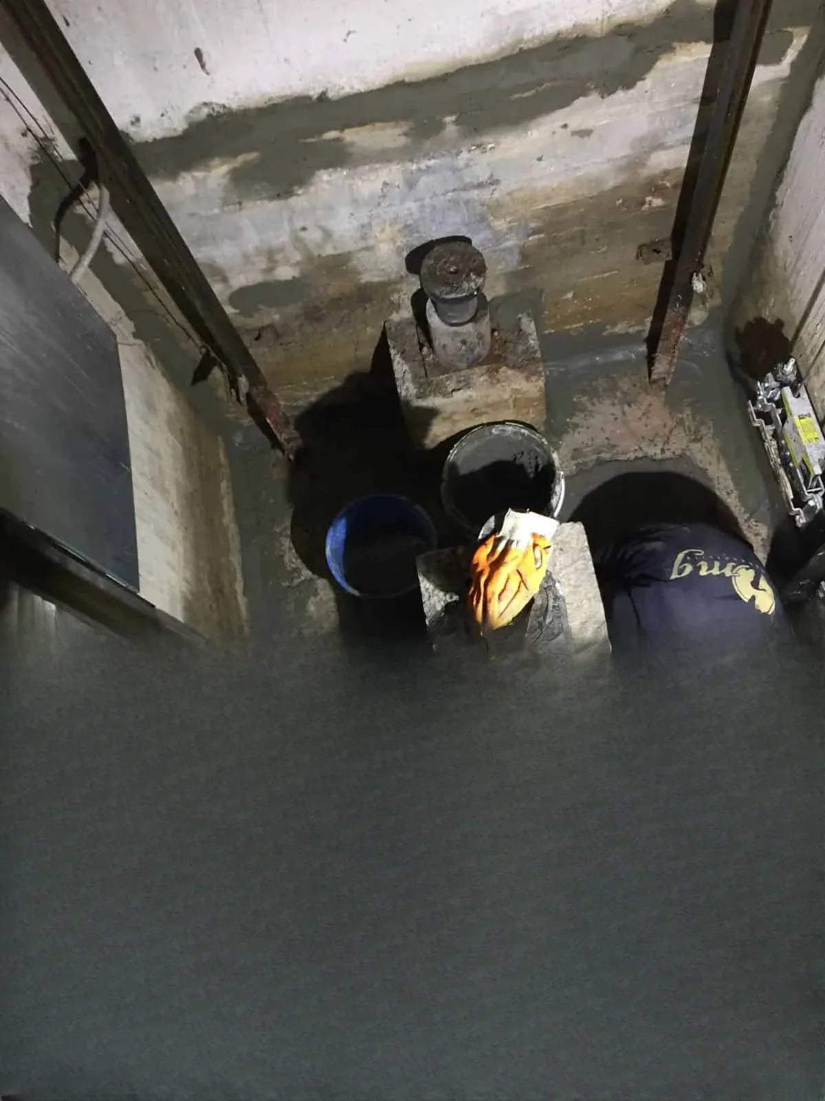 Bostancı Derya Apt.Asansör Kuyusu Su Yalıtımı — fotoğraf 9