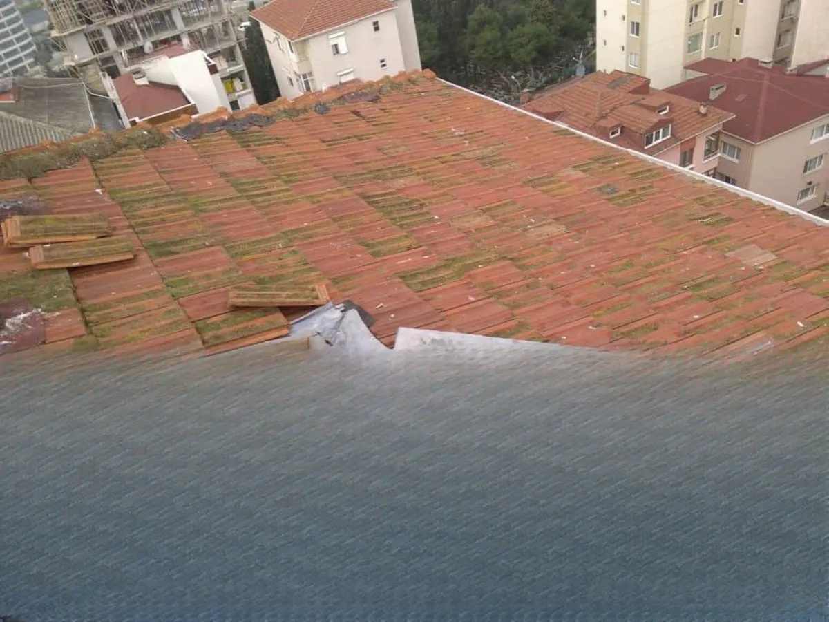 Kartal Demirli Apt. Kiremit Aktarma Su Yalıtımı — fotoğraf 7