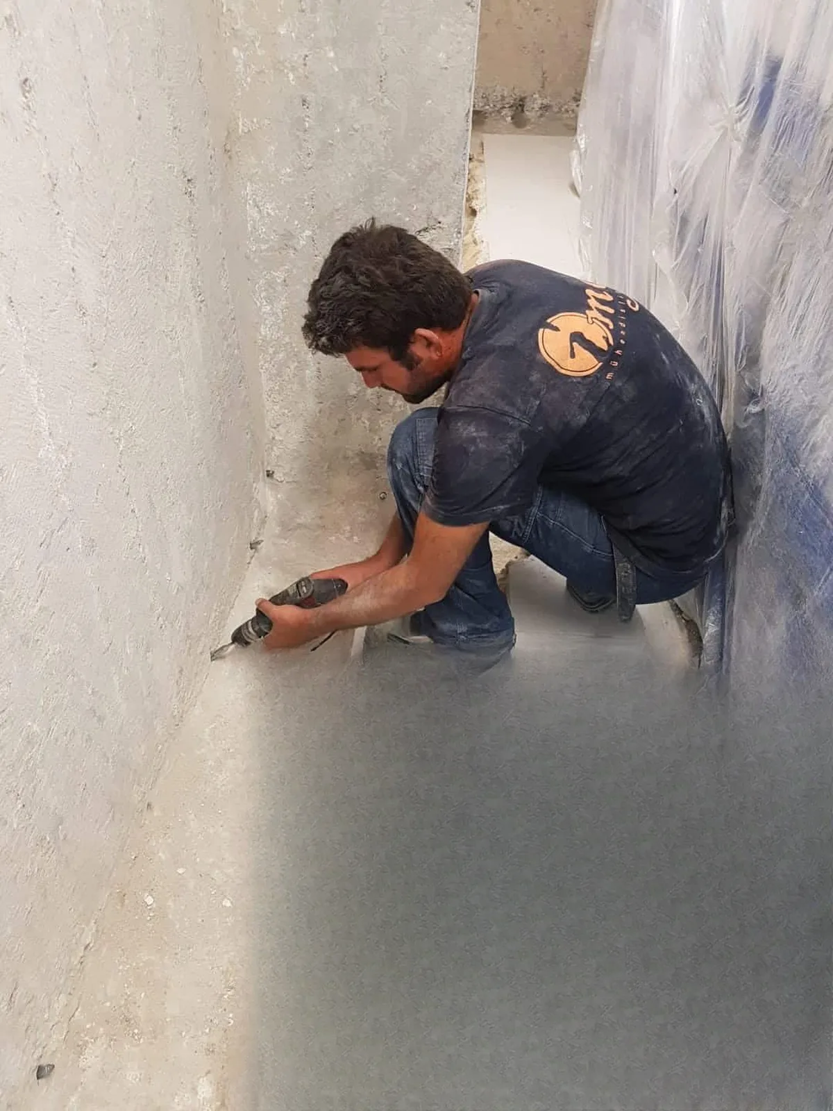 AT Leasing Enjeksiyon Su Yalıtımı — fotoğraf 2