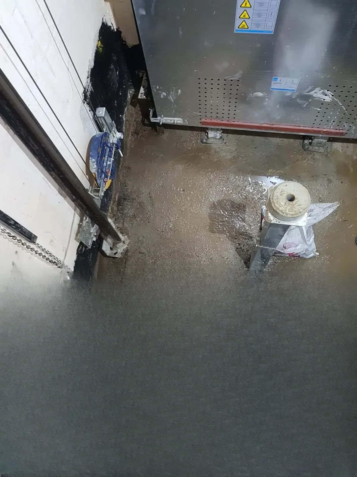 Pendik Sağlık Ocağı Asansör Kuyusu Su Yalıtımı — fotoğraf 2