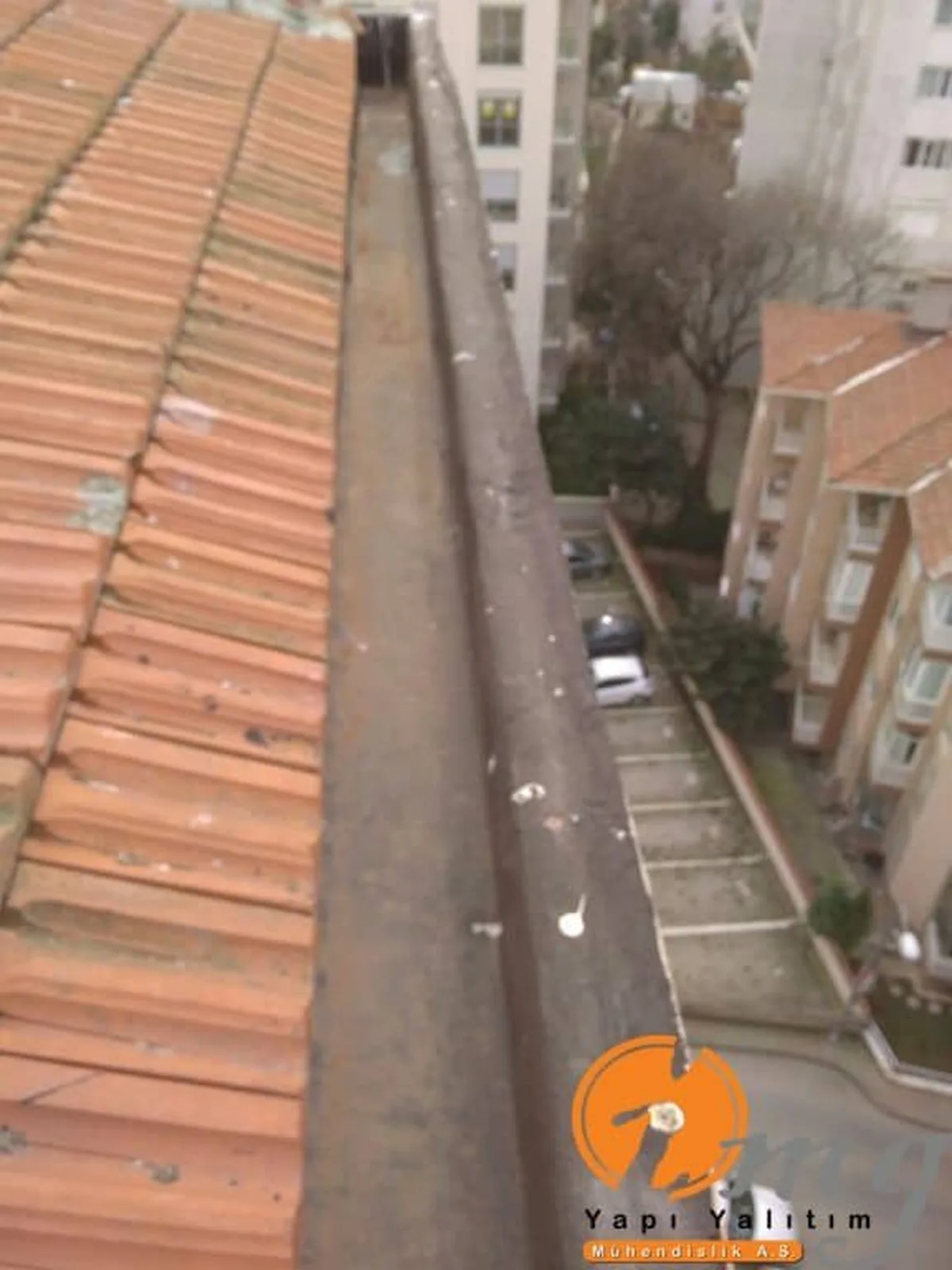 Göztepe Otmarsavcı Apt. Kiremit Aktarma Su Yalıtımı — fotoğraf 4