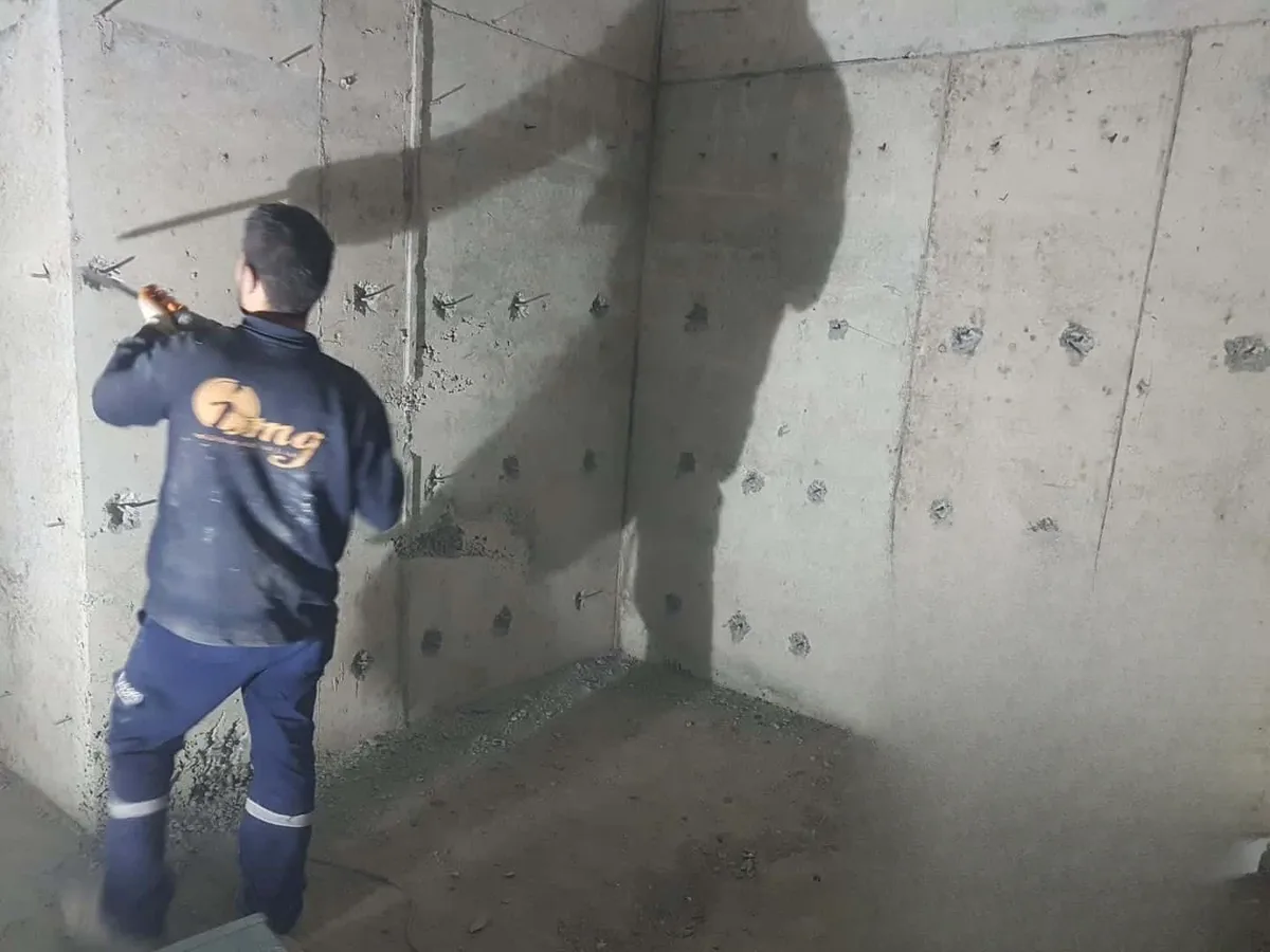 Kemerburgaz Bodrum Kat Poliüretan Enjeksiyon ve negatif Kristalize Su Yalıtımı — fotoğraf 3