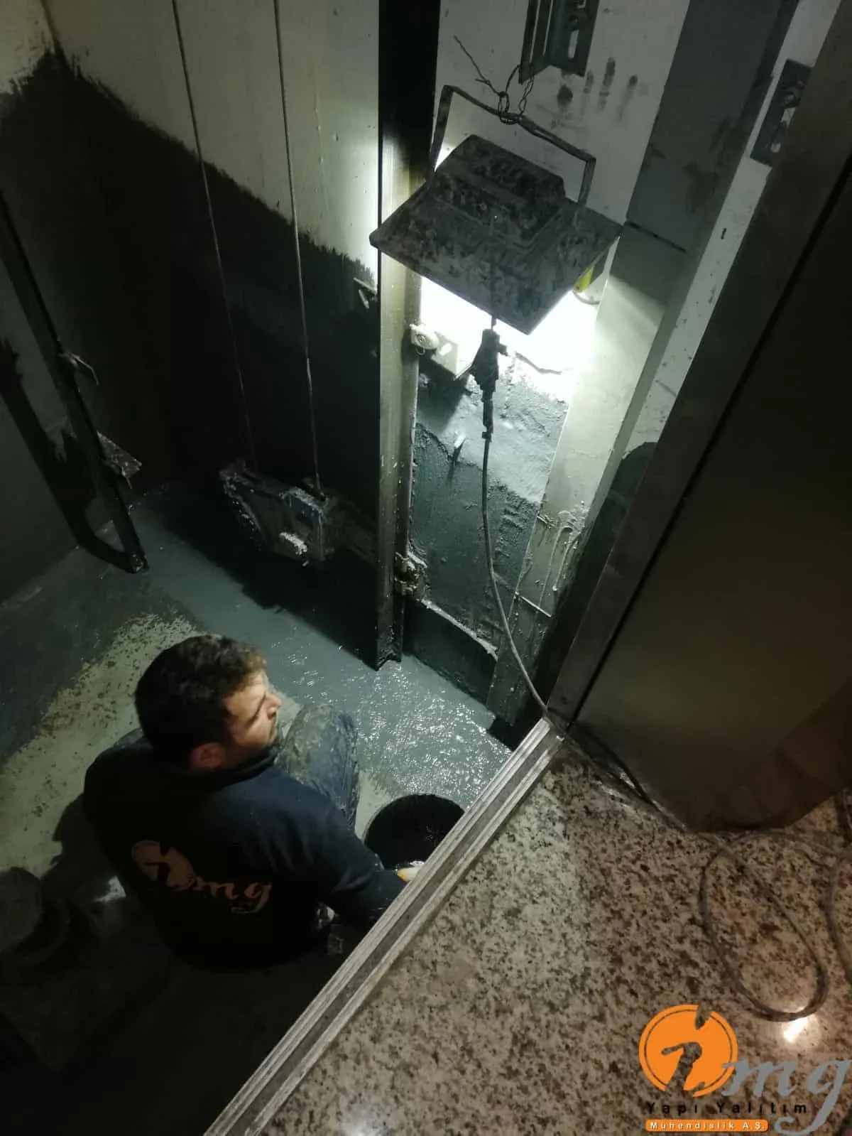 1 Levent Mettal Bank Asansör Kuyusu Su Yalıtımı — fotoğraf 6