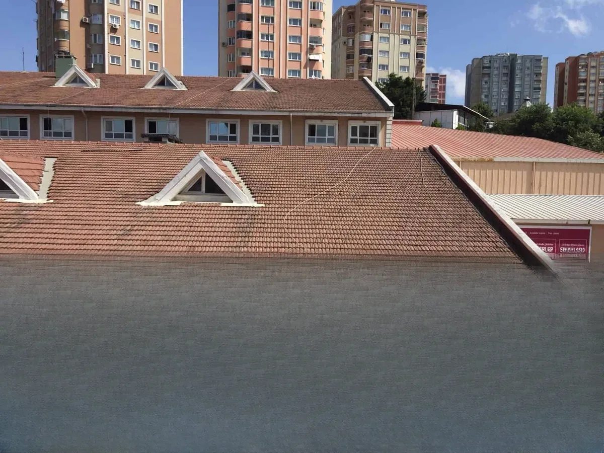 Başakşehir Çınar Koleji Çatı Kiremit Aktarması ve Su Yalıtımı — fotoğraf 3